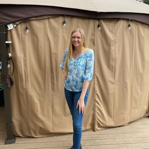 Abercrombie and Fitch half sleeve blue blouse